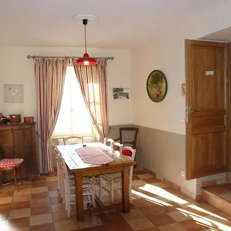 לינה וארוחת בוקר Au Bon Gre D'hugoline